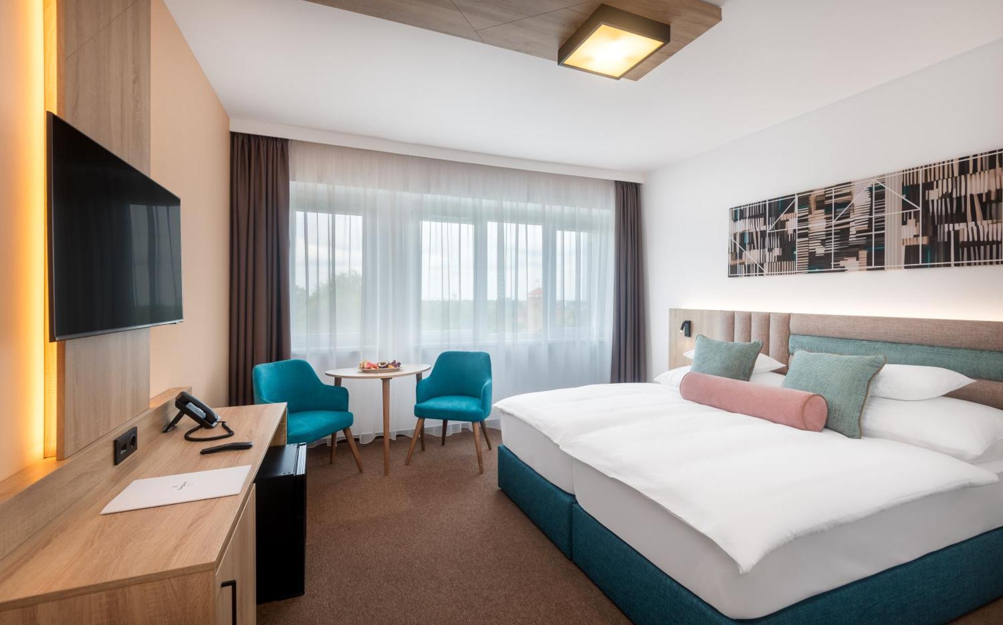 Hunguest Hotel ギュラ エクステリア 写真